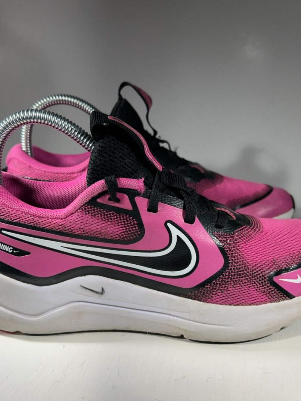 Nike Cosmic Runner Girls Running Shoes Size 4.5 Youth 4.5Y Pink Sneakers Kids - Picture 5 of 12